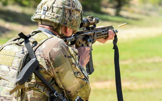 A Soldier Shoots The Sig Sauer-built Next Generation Squad Weapon Rifle ...